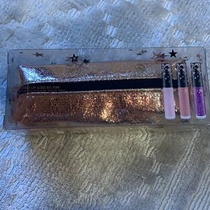 😍MAC Lucky Stars Lip Gloss Kit: Pink-⭐️LIMITED EDITION⭐️AMAZING GIFT 🎁 ❤️